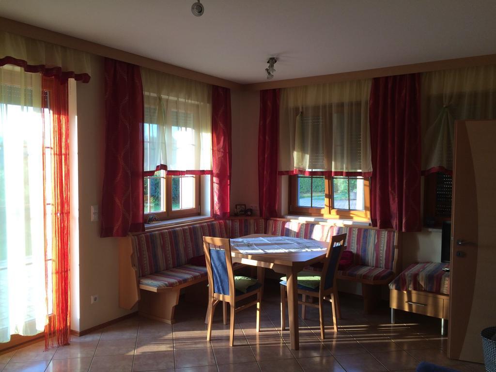 Ferienwohnung Am Bauernhof Strassonig Vulgo Hornis Мосбург Экстерьер фото